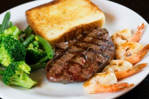 Phim Xes Gai 14 Tuoi - Surf & Turf - Fourth Street Grill & Steakhouse